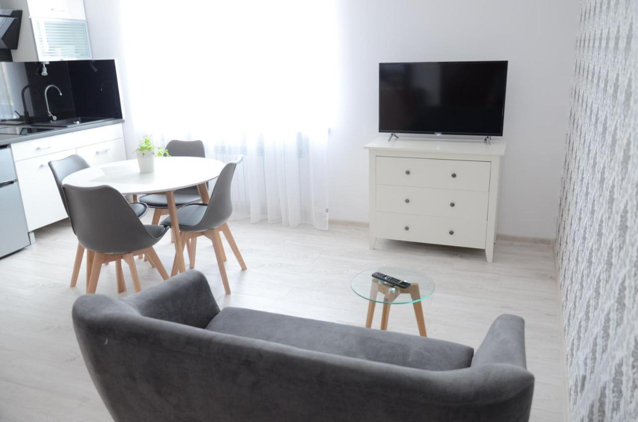 Multi Apartment Lakowa 18/13 เบียวิสตอก ภายนอก รูปภาพ
